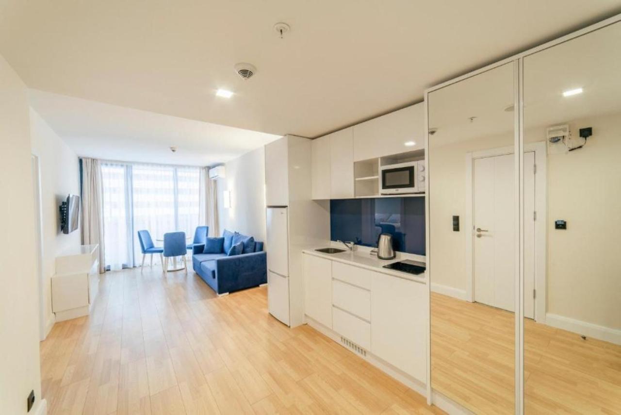باتومي Orbi City Sea Side & Sea View Apartments المظهر الخارجي الصورة