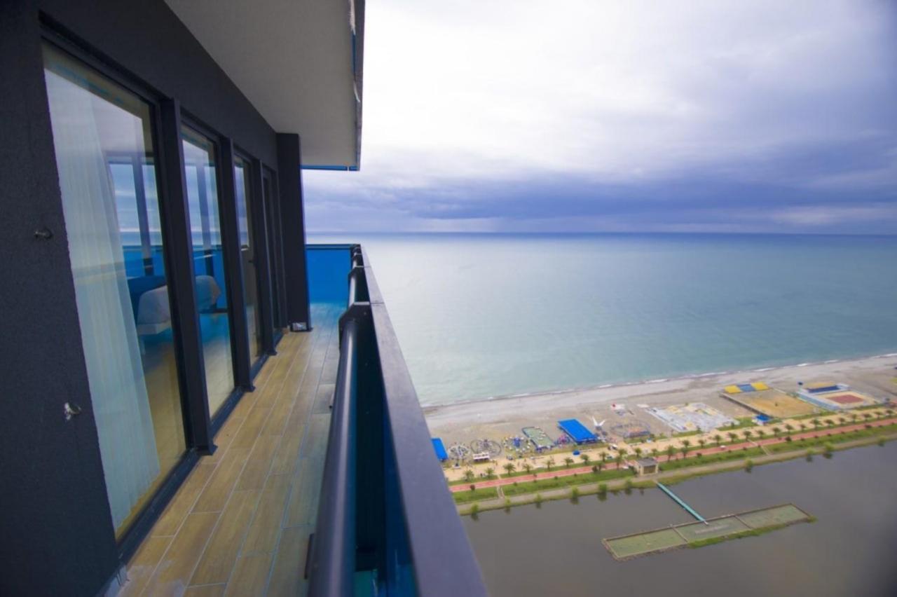 باتومي Orbi City Sea Side & Sea View Apartments المظهر الخارجي الصورة