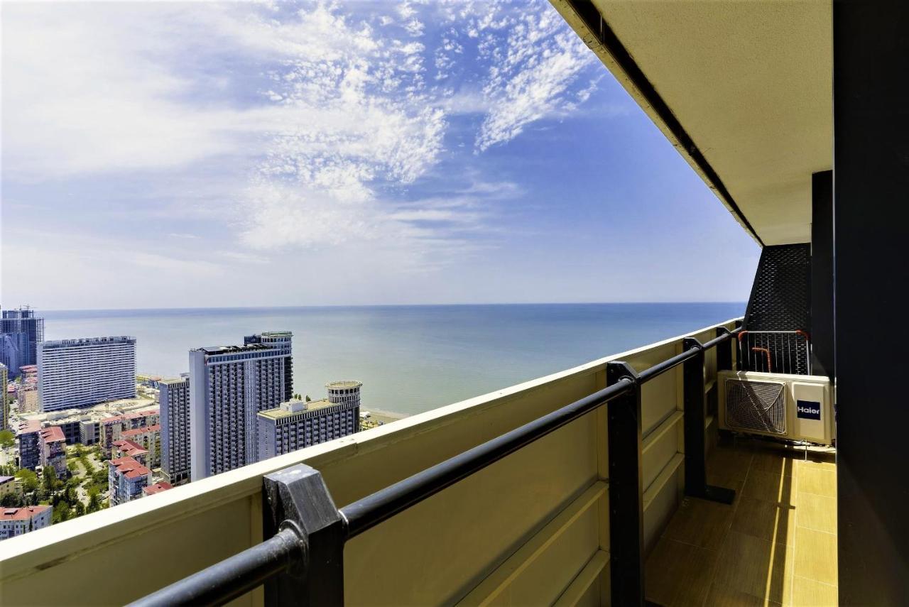 باتومي Orbi City Sea Side & Sea View Apartments المظهر الخارجي الصورة